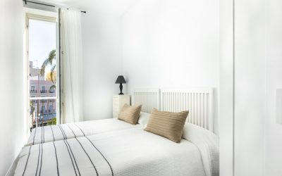 PA Apartamento Cádiz dormitorio dos camas con vistas